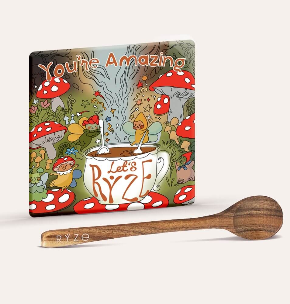 Mushroom Magnet + Acacia Spoon K4